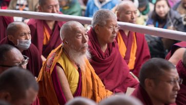 ‘Thirty-seven Practices of Bodhisattvas’ and Avalokiteshvara Preparation