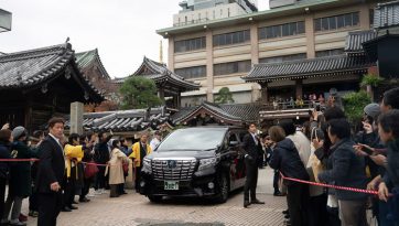 Visiting Tochoji Temple
