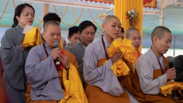 ‘The 37 Practices of Bodhisattvas' & 'Commentary on Valid Cognition' - Second Day