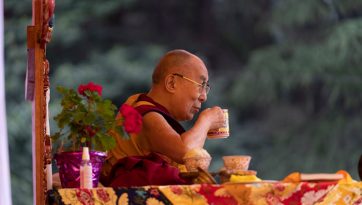First Day of Teachings in Manali