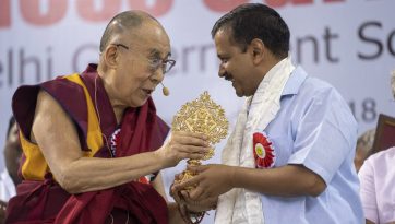 Congratulating Chief Minister of Delhi, Arvind Kejriwal
