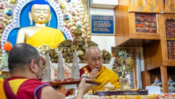 The Chakrasamvara Empowerment in the Krishnacharya Tradition